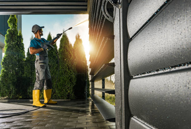 Best Garage Pressure Washing  in Mount Carroll, IL