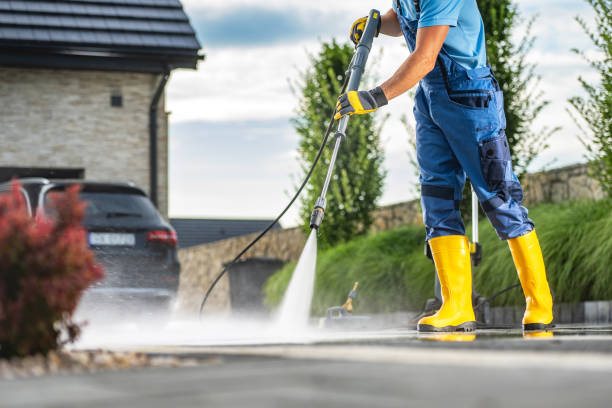 Best Deck Pressure Washing  in Mount Carroll, IL